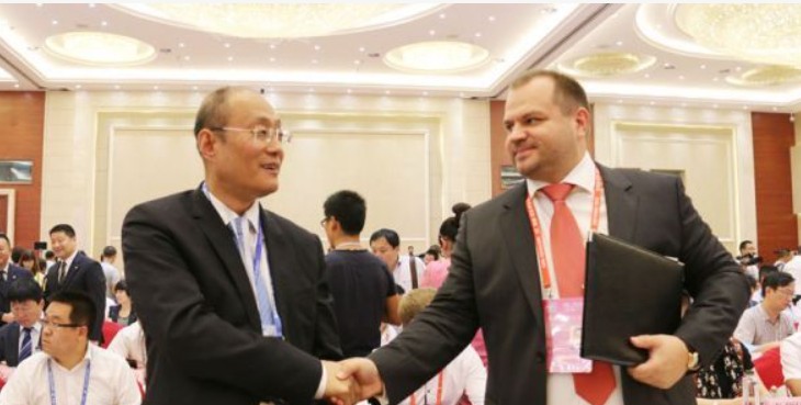 中國—亞歐博覽會簽約額超藍冠注冊2000億元